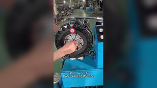 ماكينة تجعيد الخراطيم الهيدروليكية ذات الضغط العالي P32NC للخرطوم المرن